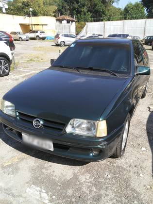 CHEVROLET KADETT 2.0 MPFI GLS 8V GASOLINA 2P MANUAL CHEVROLET KADETT 2.0 MPFI GLS 8V GASOLINA 2P MANUAL